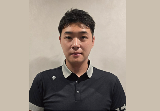 加藤陽介プロ
ティーチング資格
USGTFレベルⅢ
ゴルフ暦25年
神奈川県出身
得意クラブ　ドライバー、ウェッジ